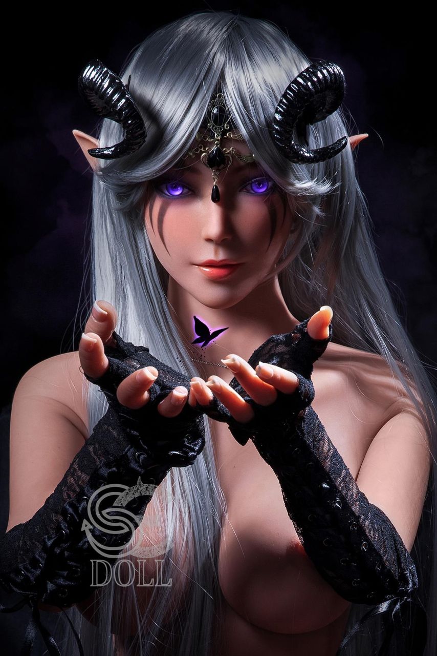 Sex doll Samantha | Fantasy sex doll at DollsClub